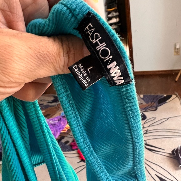 Fashion Nova dress size large - Picture 3 of 4